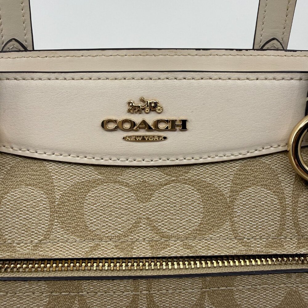 COACH Kailey Carryall In Signature Canvas - Picture 7 of 11